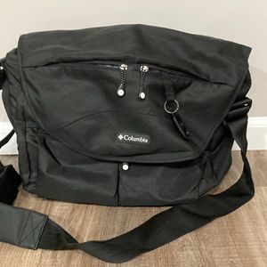 Columbia messenger diaper bag